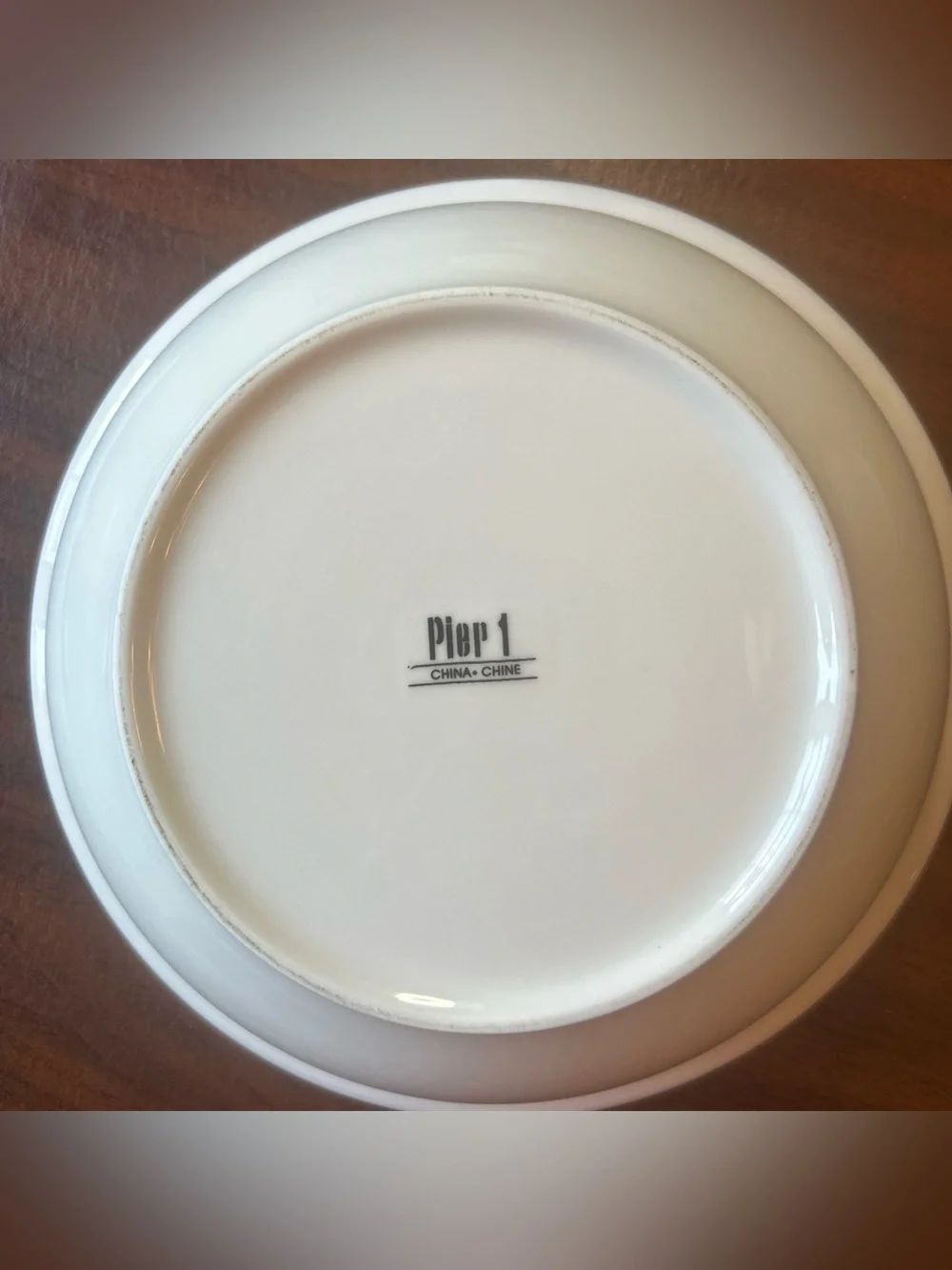 Pier 1 Imports White Farmhouse Nesting Mixing Bowls  (4)